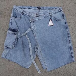 PLT Plus Size 30 Asymmetrical Wrap Denim Cargo Shorts Light Acid Wash NWT Y2K